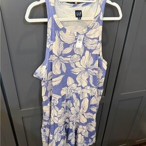 GAP Blue and White Patterned Top
